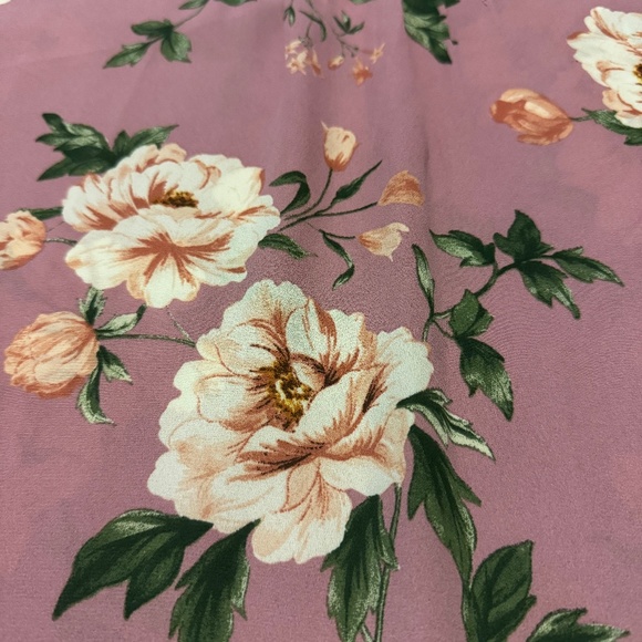 Torrid | Lavender Floral Georgette Tank | Size 2 - Picture 10 of 11